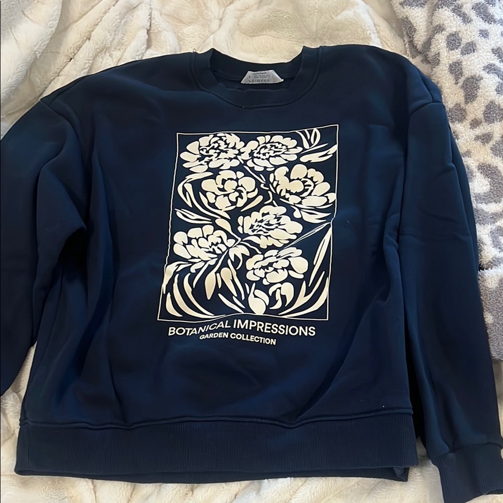 primark Navy Botanical Crewneck Sweater
